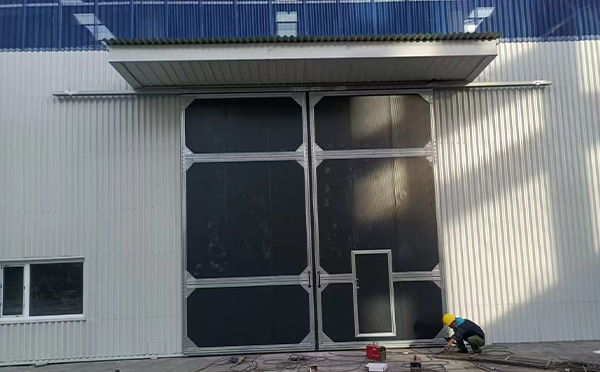 循化工业推拉门