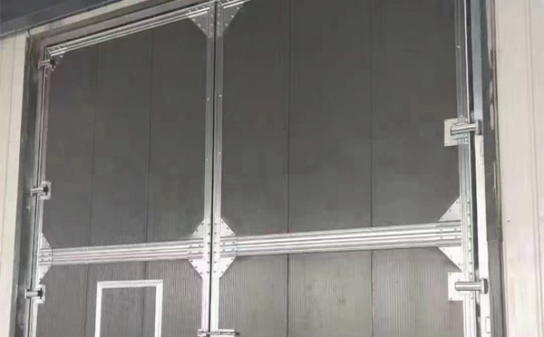 循化兰州厂房循化工业门选购与使用指南：打造高效安全的生产环境