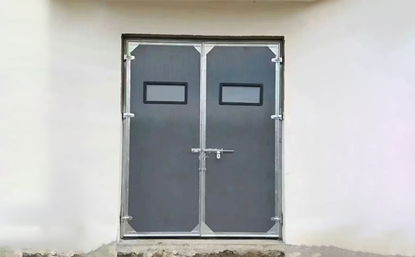 循化工业门在高温作业区域的运行表现 循化工业门在高温作业区域的运行表现